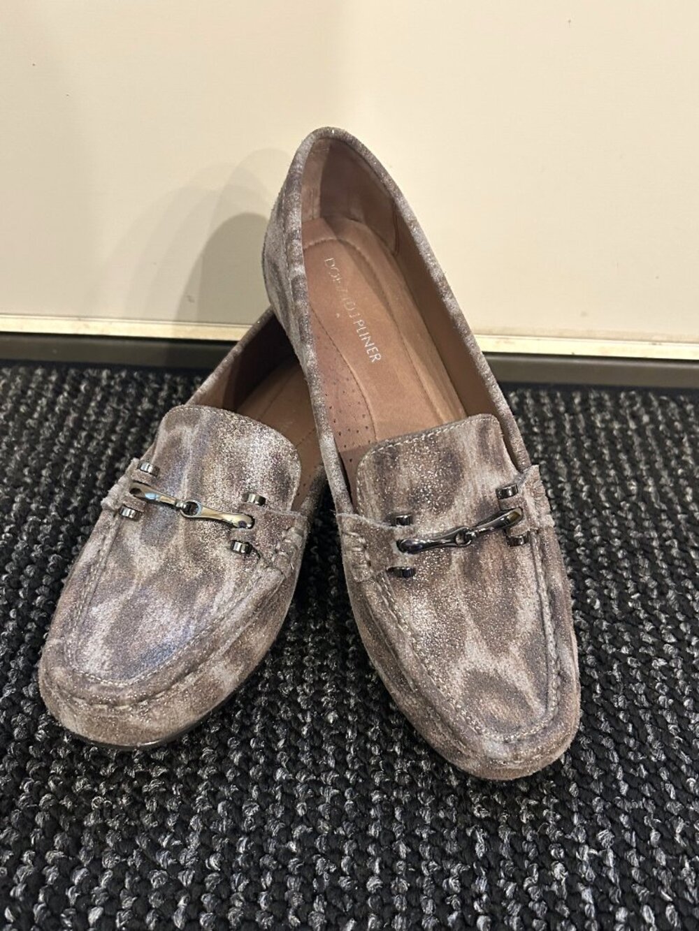 Donald J Pliner Loafers Metallic fabric and embellishments.  Women's Size 8